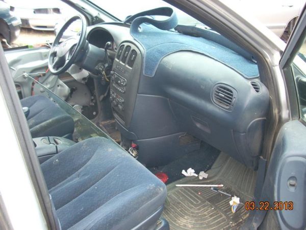 2002 Dodge Caravan Front Door Glass/window LH + Free Shipping — photo 2