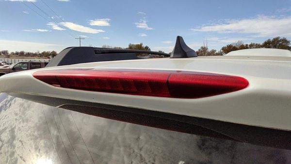 2010-2014 Subaru Legacy Outback Third Brake Light Middle Lamp Oem — photo 3