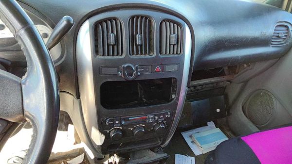 2005-2007 Town & Country Trim Bezel Around Radio Surround Dash Panel Oem Gray — photo 2