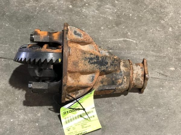 1986-1989 Isuzu Pup Rear Carrier Differential Third Member Oem 4.10 Ratio — photo 2