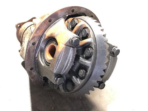 1986-1989 Isuzu Pup Rear Carrier Differential Third Member Oem 4.10 Ratio — photo 3