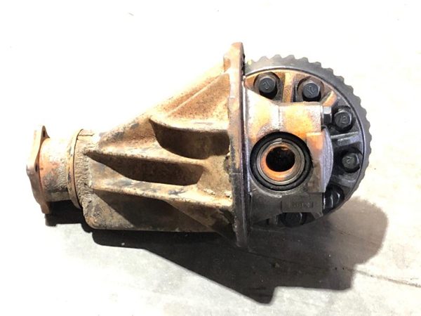 1986-1989 Isuzu Pup Rear Carrier Differential Third Member Oem 4.10 Ratio — photo 4