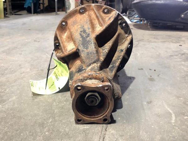 1986-1989 Isuzu Pup Rear Carrier Differential Third Member Oem 4.10 Ratio — photo 6