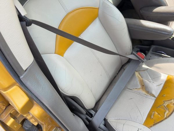 01-05 Pt Cruiser Passenger Front Seat Belt Retractor Shoulder Taupe/Beige Fl — photo 1