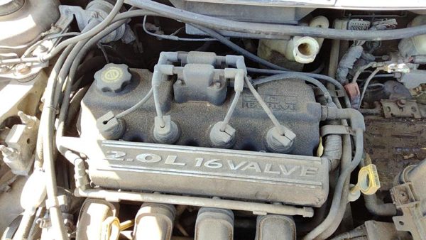 2001-2005 Dodge Neon Cylinder Head Assembly Oem 2.0L 04667993Af — photo 1