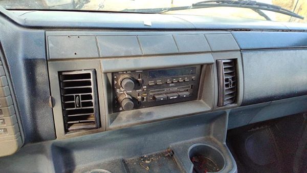 1990-1995 Gmc Safari Center Dash Heater Vent Assembly Oem Ac Blue 15725296 — photo 1