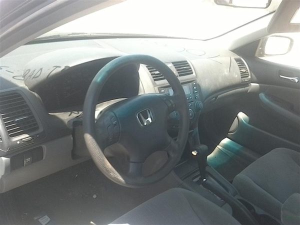 2004 Honda Accord — vehicle photo 3