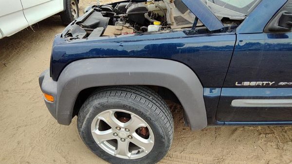 2002-2004 Jeep Liberty Driver Left Front Fender Oem Blue Pb7 55177101Ad — photo 2
