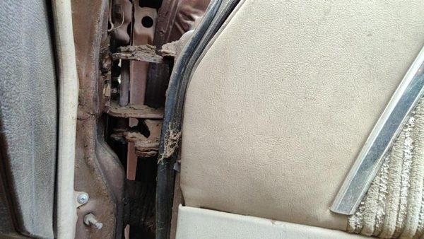 78-83 Chevy Malibu Passenger Right Front Upper Lower Door Hinge Pair Set 4 Door — photo 3