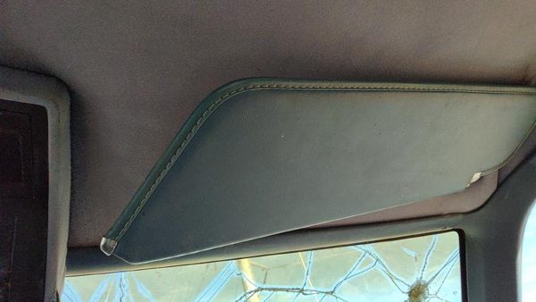 83-88 Ford Ranger Passenger Right Sun Visor Oem Blue — photo 2