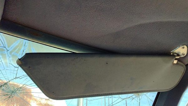 83-88 Ford Ranger Passenger Right Sun Visor Oem Blue — photo 4