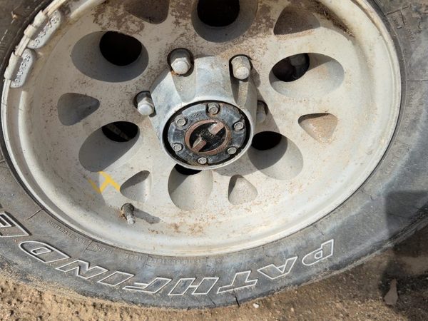 1988-1995 Isuzu Pup Locking Front Hub Oem Lockout Hub Manual 4X4 — photo 5