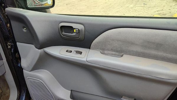 01-03 Toyota Sienna Passenger Right Front Door Trim Panel With Switches Gray 11 — photo 4
