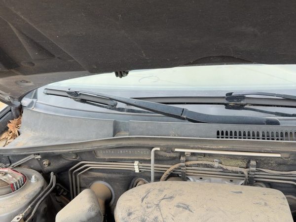 08-09 Subaru Legacy Outback Passenger Right Windshield Wiper Arm Oem Blade Lever — photo 1