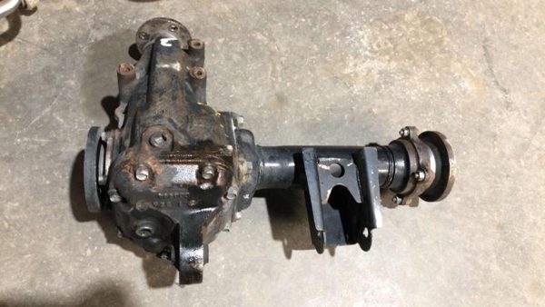 1996-1997 Nissan Hardbody Front Carrier Differential Third Member 4X4 Oem 2.4L — photo 7
