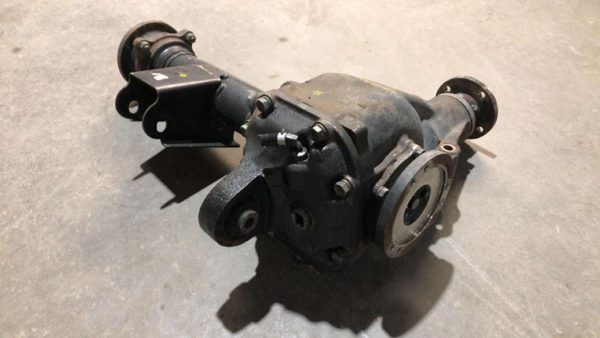 1996-1997 Nissan Hardbody Front Carrier Differential Third Member 4X4 Oem 2.4L — photo 5