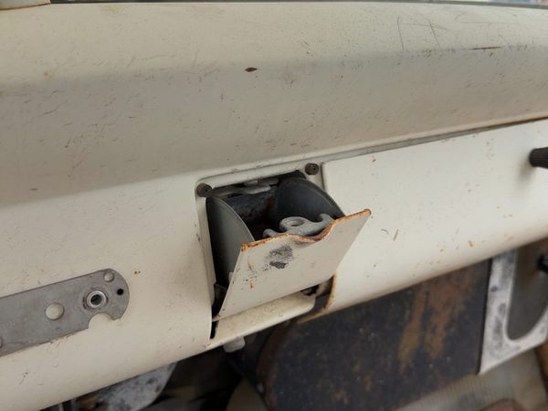1967-1972 Ford F350 Ash Tray Assembly Oem Slide Out Dash — photo 1