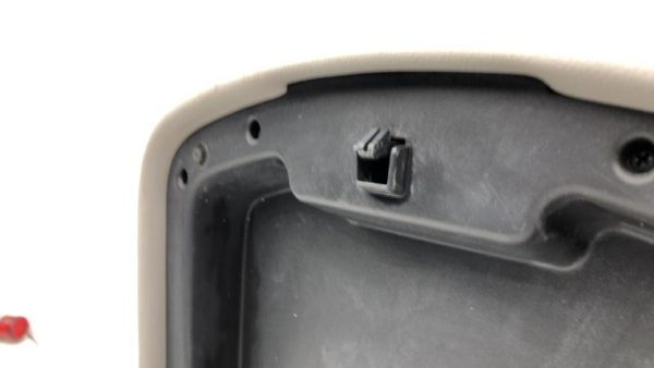 2007-2009 Gmc Sierra 1500 Center Console Lid Arm Rest Oem Light Gray Titanium — photo 7