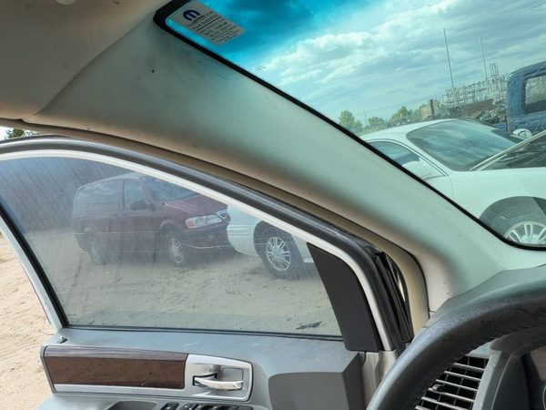08-16 Town & Country Driver Left A Pillar Trim Windshield Post Panel Oem Gray — photo 2