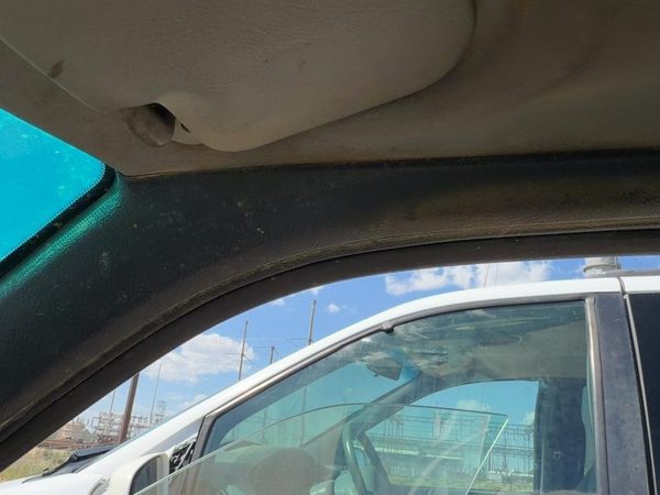 94 Legacy Rhd Passenger Right A Pillar Trim Windshield Post Panel Oem Gray — photo 4