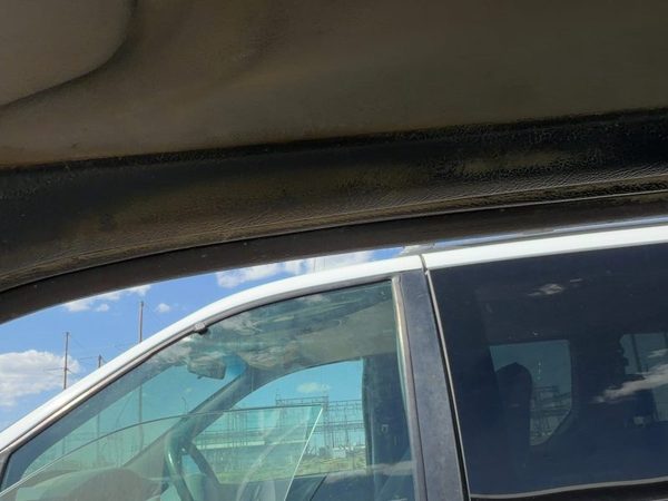 94 Legacy Rhd Passenger Right A Pillar Trim Windshield Post Panel Oem Gray — photo 7
