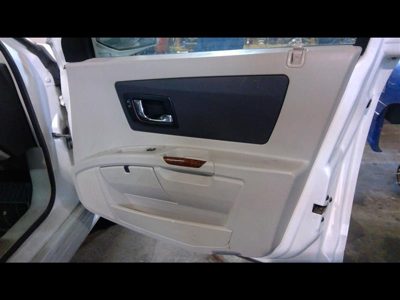 2004 Cadillac SRX Front Door Trim Panel Free Shipping + RH Passenger Right