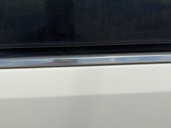 08-16 Chrysler Town & Country Passenger Right Quarter Panel Moulding Chrome OEM — photo 4