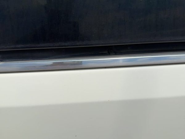 08-16 Chrysler Town & Country Passenger Right Quarter Panel Moulding Chrome OEM — photo 8