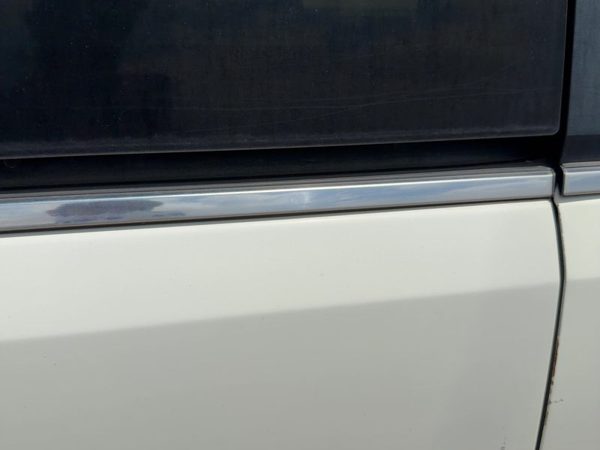 08-16 Chrysler Town & Country Passenger Right Quarter Panel Moulding Chrome OEM — photo 9