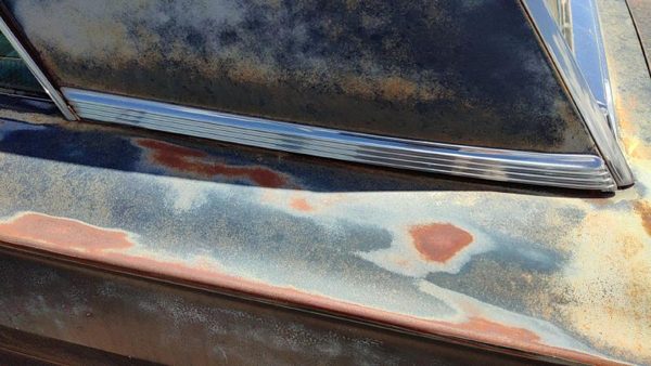 64-66 Ford Thunderbird Coupe Driver Left Rear Moulding On Quarter Panel Oem — photo 2