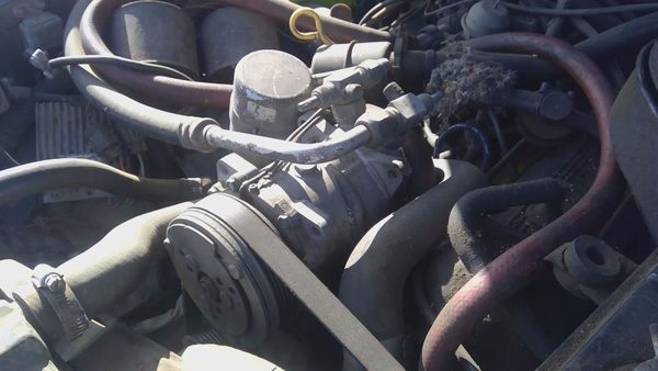 1981-1990 Jeep Cherokee Ac Compressor Air Conditioner Pump Assembly Oem 2.5L — photo 9