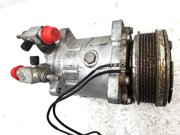 1981-1990 Jeep Cherokee Ac Compressor Air Conditioner Pump Assembly Oem 2.5L — photo 12