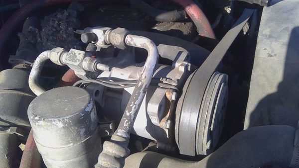 1981-1990 Jeep Cherokee Ac Compressor Air Conditioner Pump Assembly Oem 2.5L — photo 3