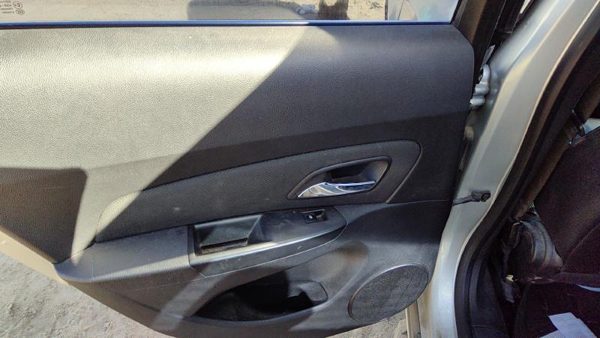 11-16 Chevy Cruze Driver Left Rear Door Trim Panel With Switches Back Black Afo — photo 4