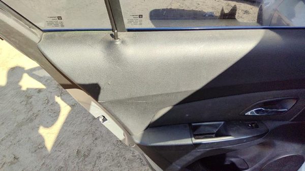 11-16 Chevy Cruze Driver Left Rear Door Trim Panel With Switches Back Black Afo — photo 2