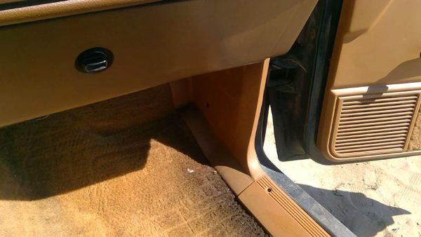 90-94 Dodge Dakota Passenger Right Lower Kick Trim Panel Oem Tan — photo 5