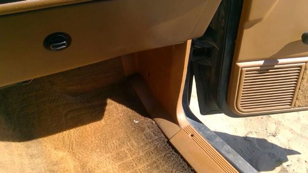 90-94 Dodge Dakota Passenger Right Lower Kick Trim Panel Oem Tan — photo 7