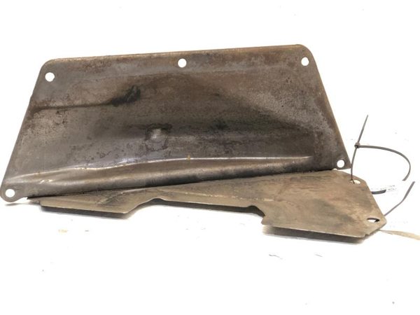 1981 Dodge Pickup 150 Flywheel Bell Housing Ram 1500 3.7L Belhousing Bottom — photo 2