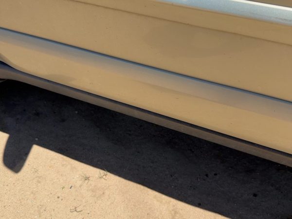 05-09 Legacy Outback Driver Left Front Lower Moulding From Door Oem Gold 9J — photo 5