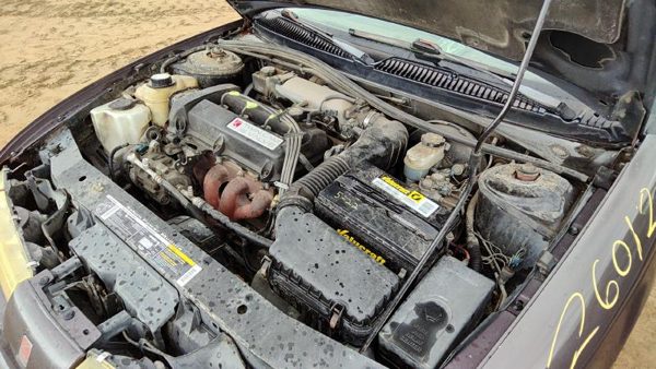 1999 Saturn Sl2 — vehicle photo 2