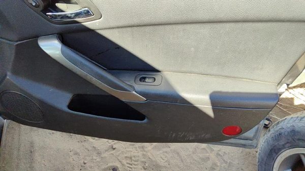 05-10 G6 Passenger Right Front Door Trim Panel With Switches Sedan Black 19B — photo 6