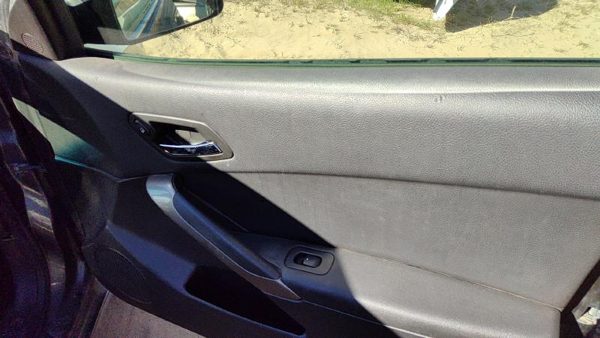05-10 G6 Passenger Right Front Door Trim Panel With Switches Sedan Black 19B — photo 3