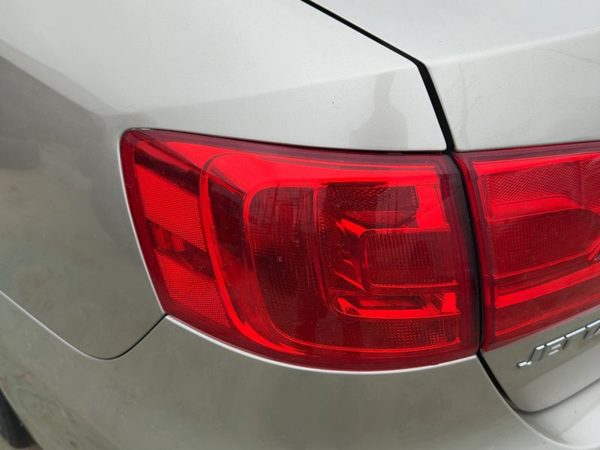 2011-2014 Vw Jetta Driver Left Outer Tail Light Brake Lamp Oem Rear 5C6945095D — photo 4