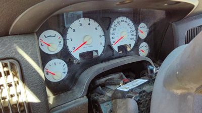 2004 2005 Dodge Ram 1500 Speedometer Cluster Instrument Gauges Panel Oem Dash