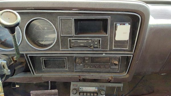 1984-1986 Dodge D350 Trim Bezel Around Speedometer Oem Dash Surround Panel — photo 3