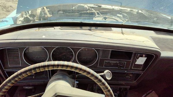 1984-1986 Dodge D350 Trim Bezel Around Speedometer Oem Dash Surround Panel — photo 5