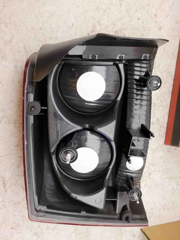 2006 Charge Tail Light Assembly RH Naftm — photo 3