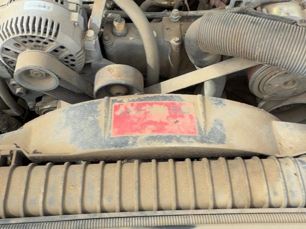 1997 Ford F250 Radiator Cooling Fan Shroud Oem Plastic Housing — photo 4
