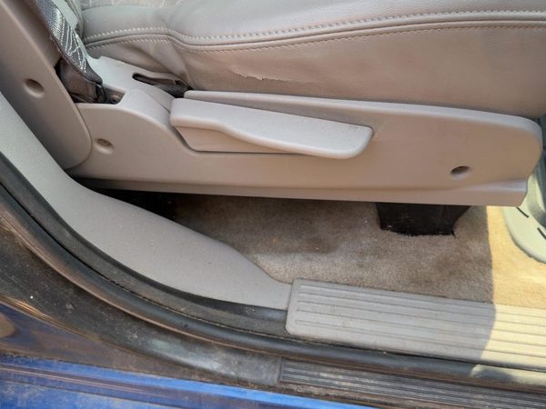 2002-2006 Saturn Vue Redline Passenger Right Side Seat Trim Panel Oem Gray 17D — photo 3