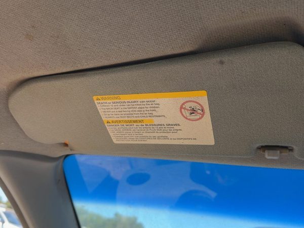 2004-2011 Chevy Aveo Driver Left Sun Visor Oem Gray 82C 96448400 — photo 2